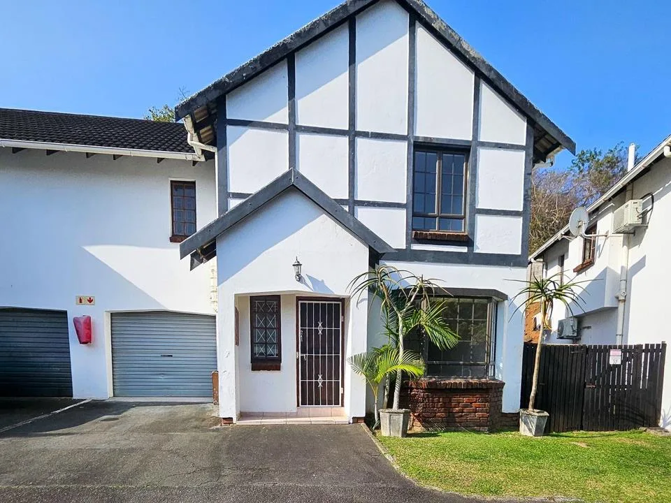 3 Bedroom Townhouse for sale in St Winifreds