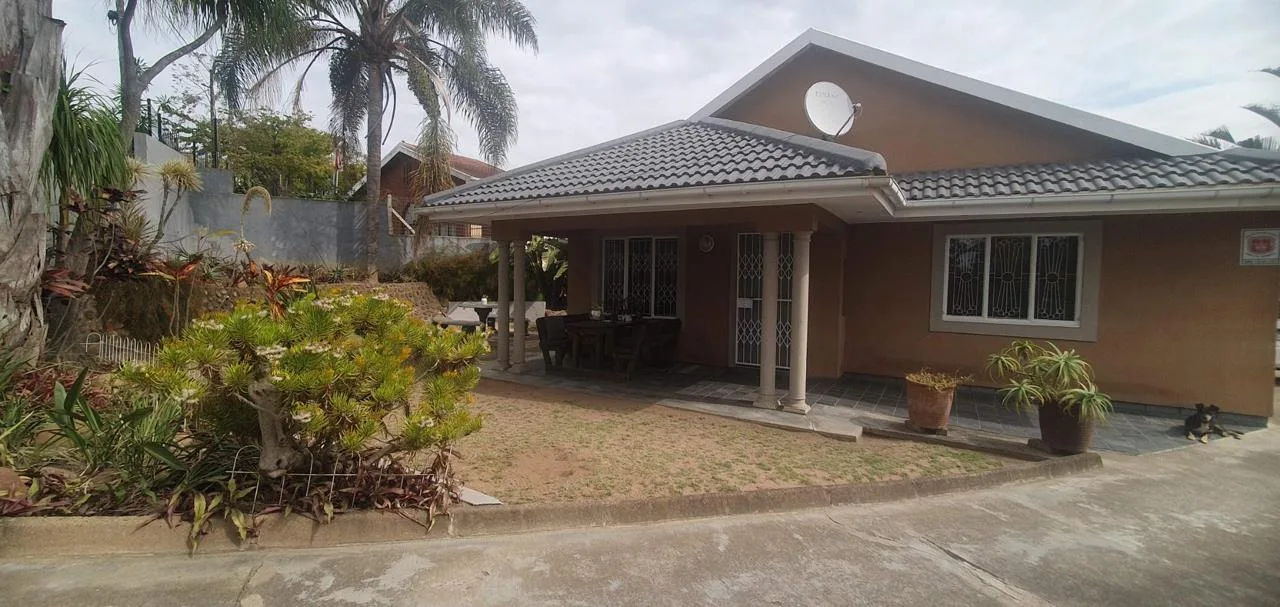 3 Bedroom House for sale in Brindhaven