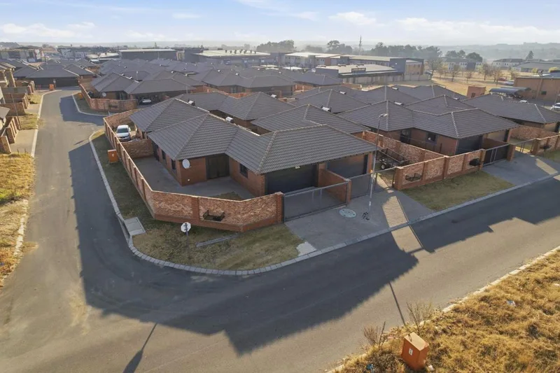 3 Bedroom House for sale in Secunda Central