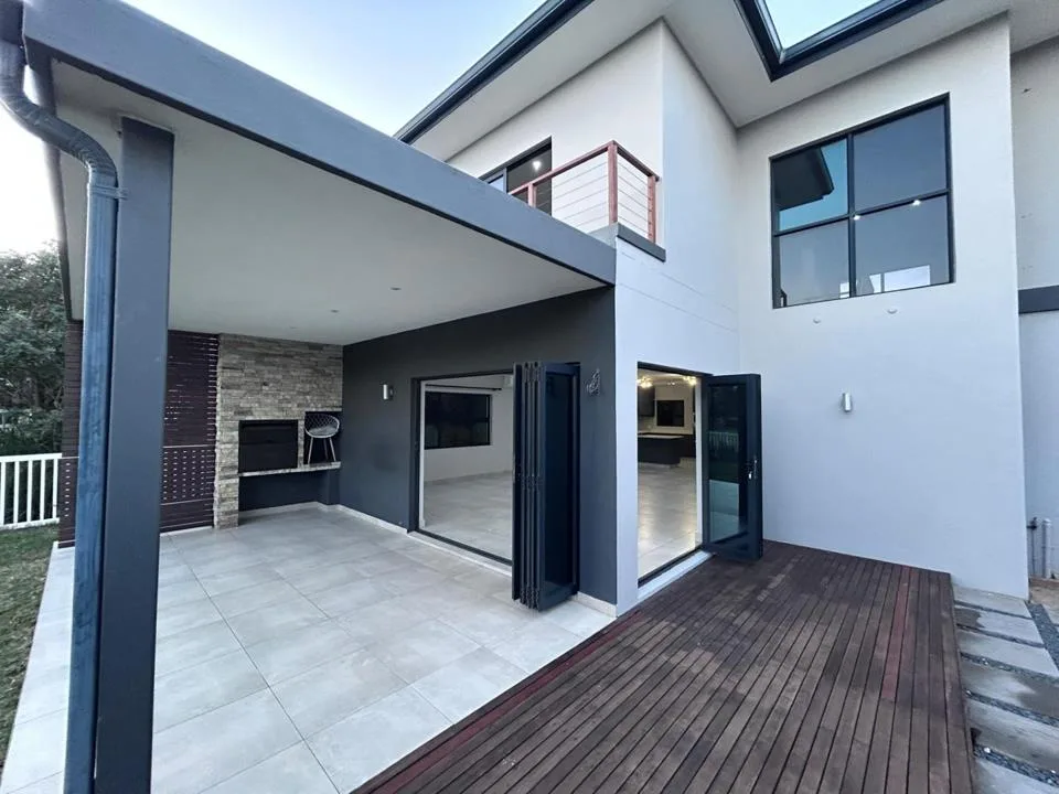 3 Bedroom House for sale in New Salt Rock City