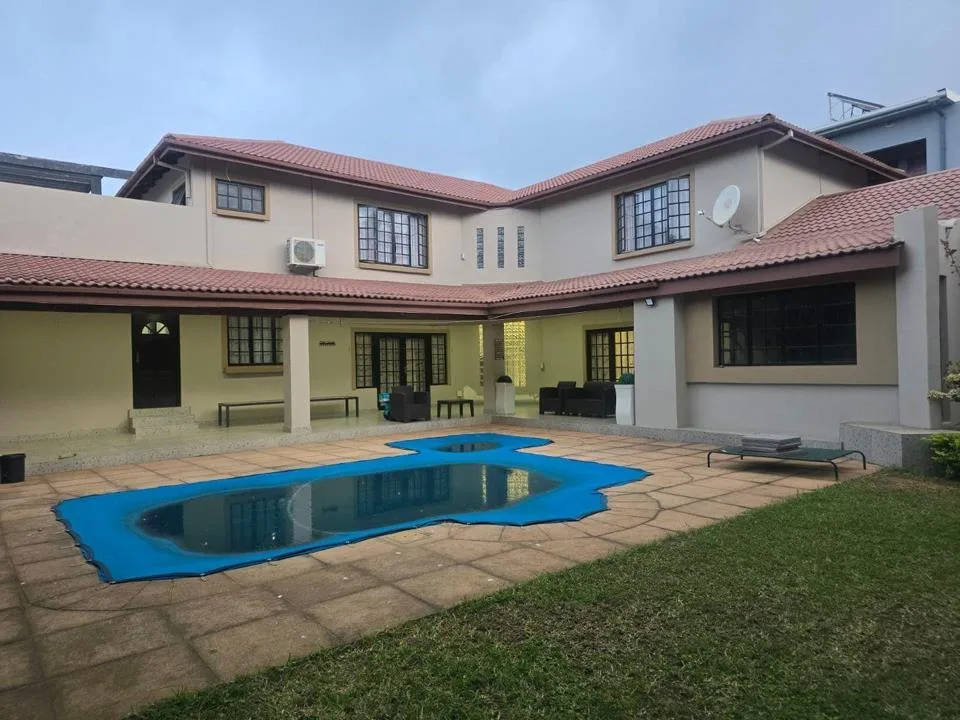 4 Bedroom House for sale in Umhlanga Central