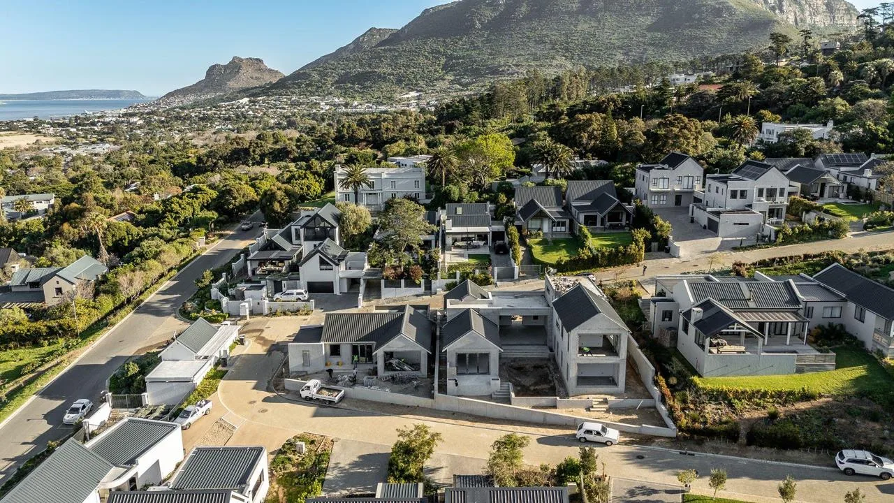 4 Bedroom House for sale in Victorskloof