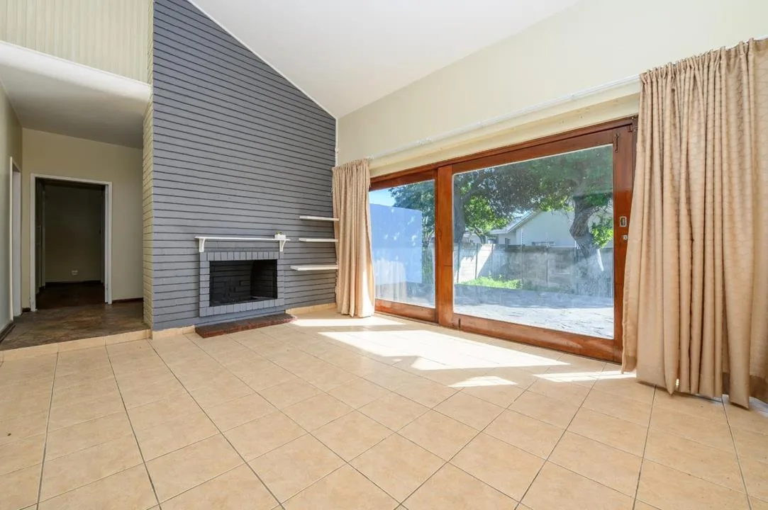 3 Bedroom House for sale in Humewood
