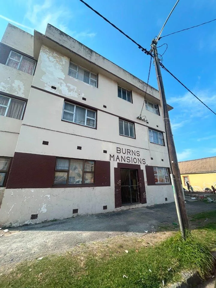 5 Bedroom Apartment / flat for sale in Quigney