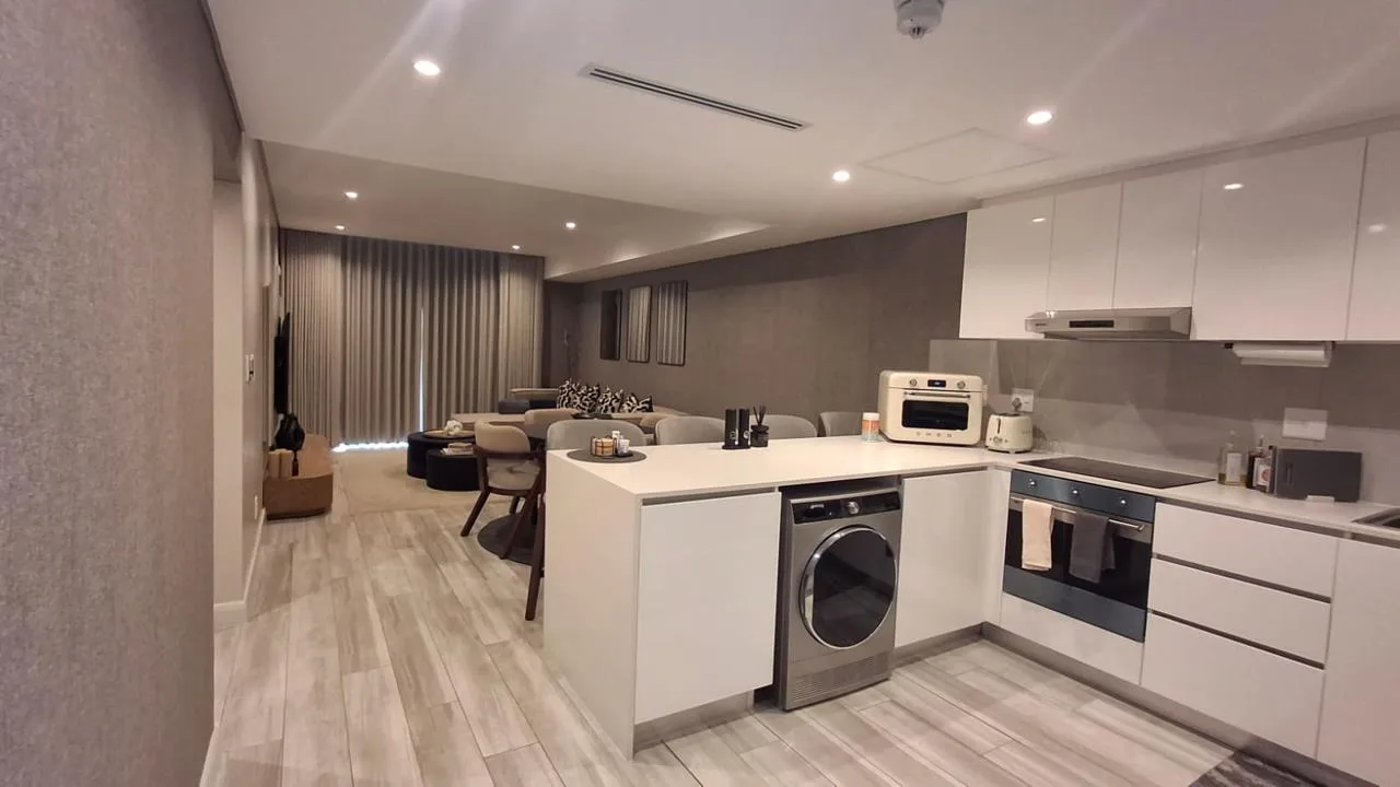 2 Bedroom Apartment / flat to rent in Umhlanga Central