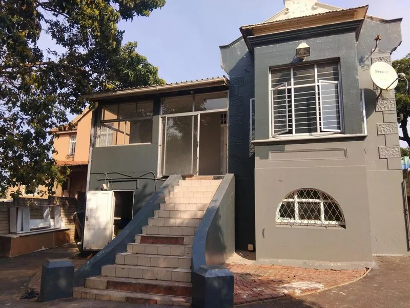 6 Bedroom House for sale in Windermere