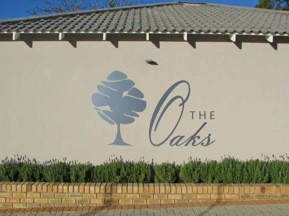 2 Bedroom Townhouse to rent in Overbaakens