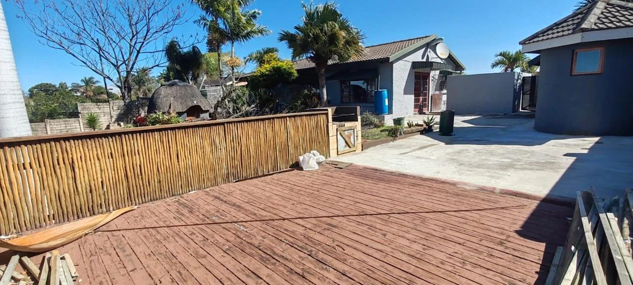 2 Bedroom House to rent in Shulton Park
