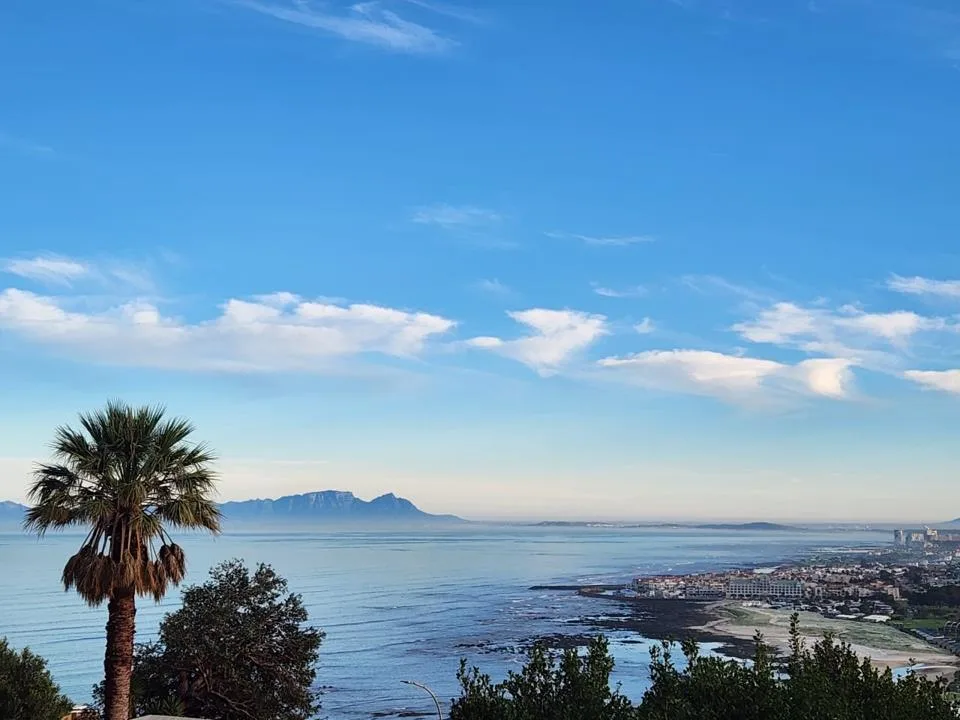 5 Bedroom House for sale in Mountainside