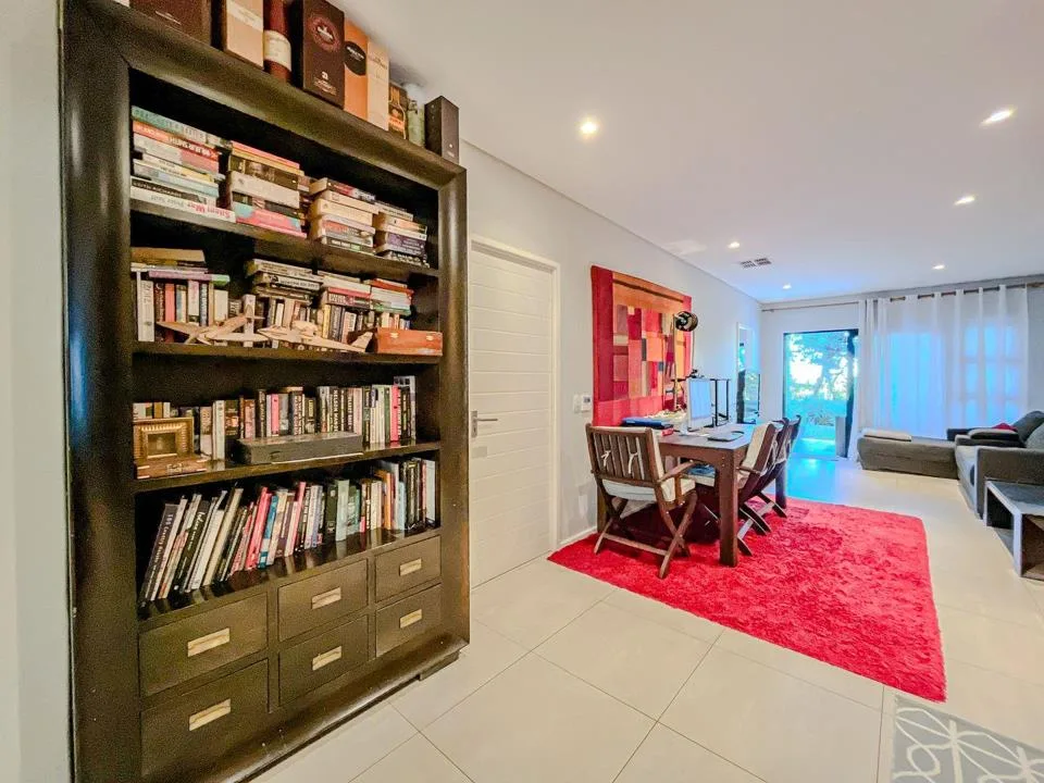 2 Bedroom Apartment / flat for sale in Seaward Estates