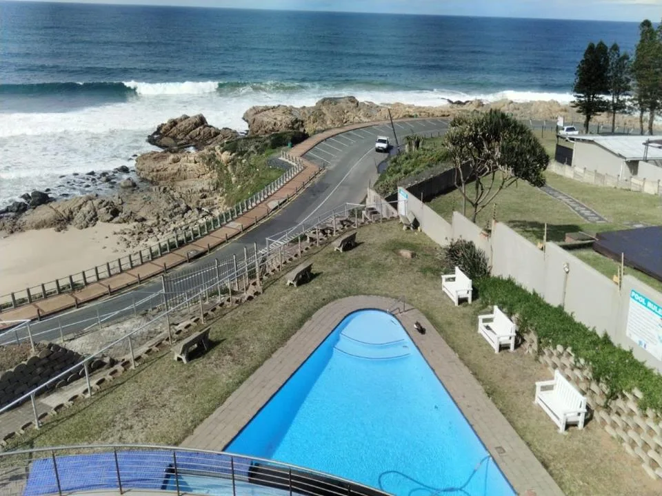 3 Bedroom Apartment / flat for sale in Lawrence Rocks