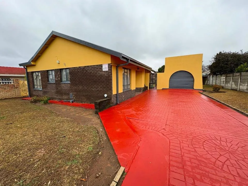 3 Bedroom House to rent in Paradise