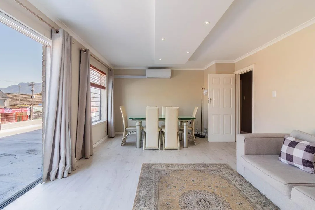 2 Bedroom Apartment / flat for sale in Wynberg