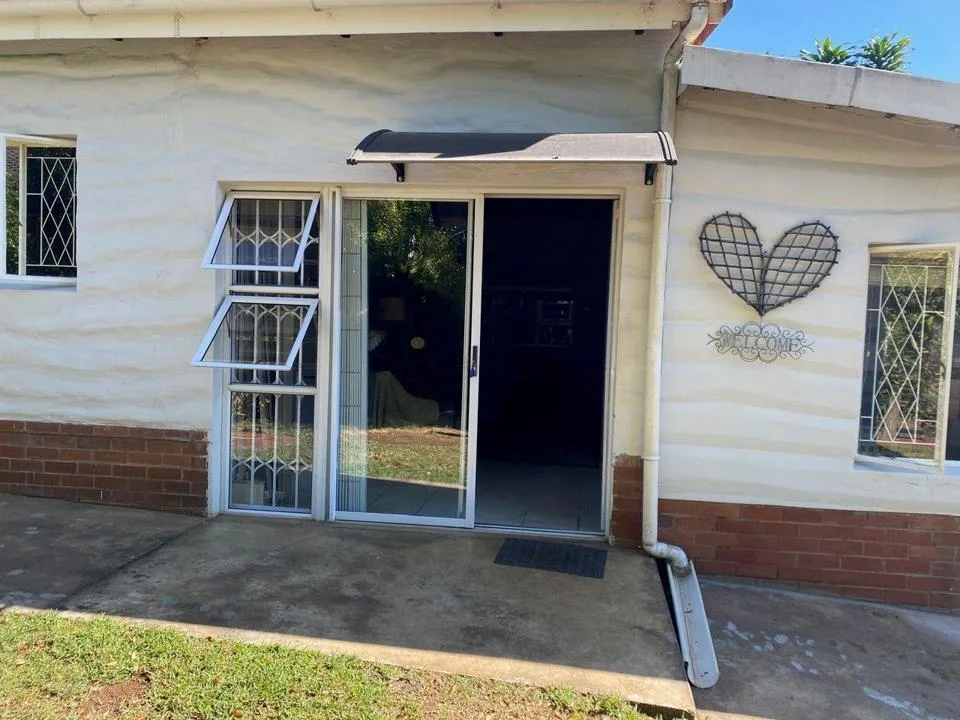 2 Bedroom House to rent in Clarendon