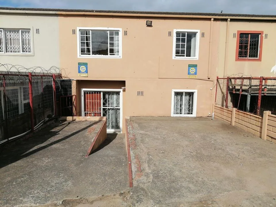 3 Bedroom House to rent in Redfern