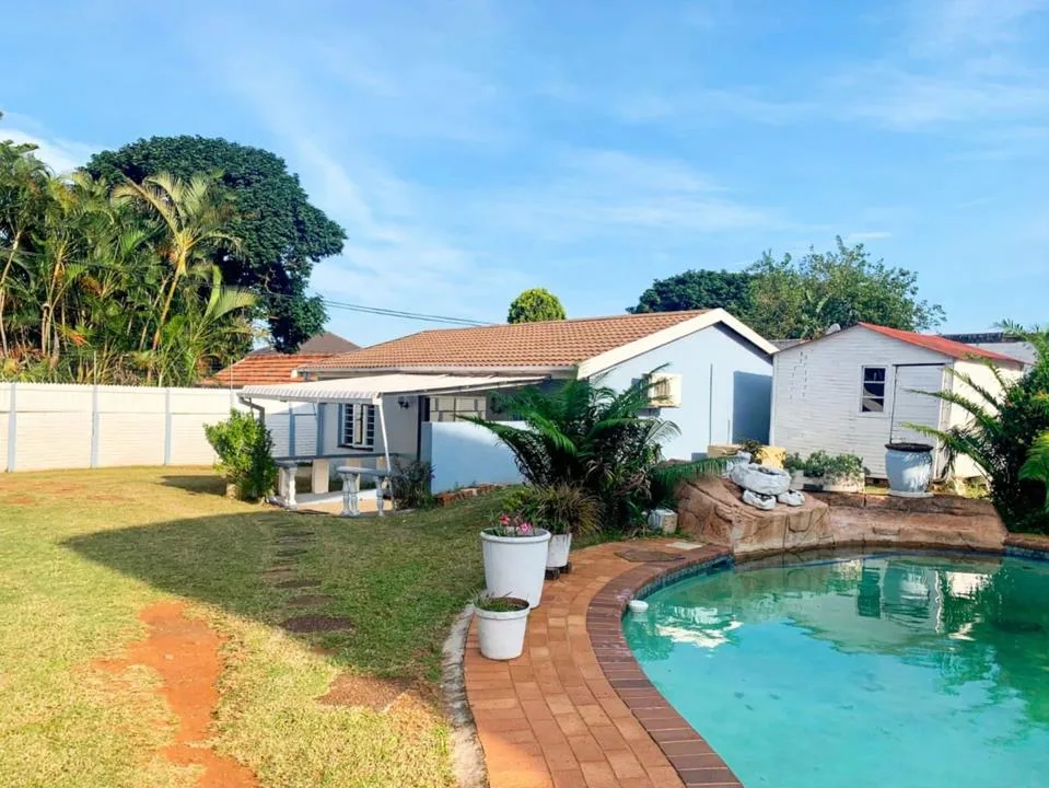 2 Bedroom House to rent in Durban North