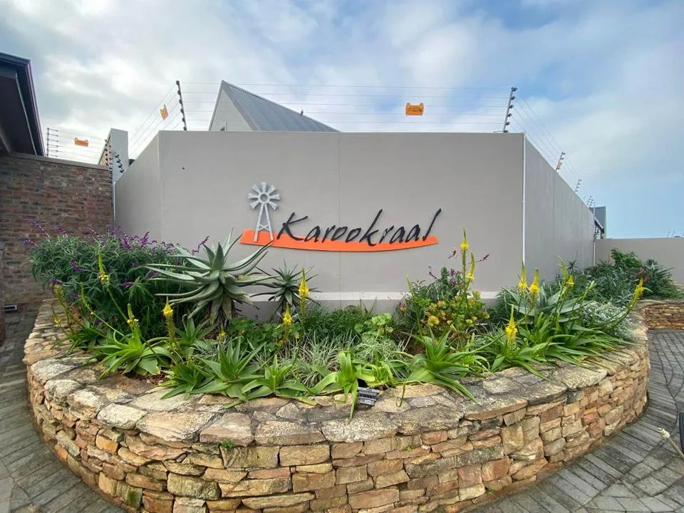 3 Bedroom House for sale in Hartenbos Central