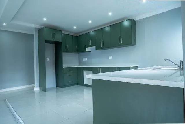 5 Bedroom House for sale in Heathfield
