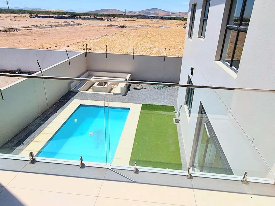 4 Bedroom House for sale in Sandown