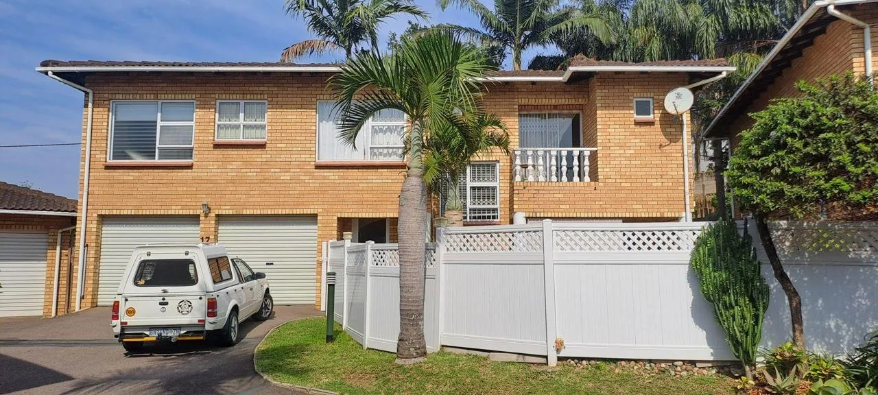 3 Bedroom Townhouse for sale in Amanzimtoti