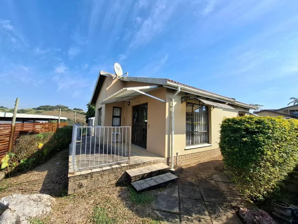 2 Bedroom Townhouse for sale in Hibberdene