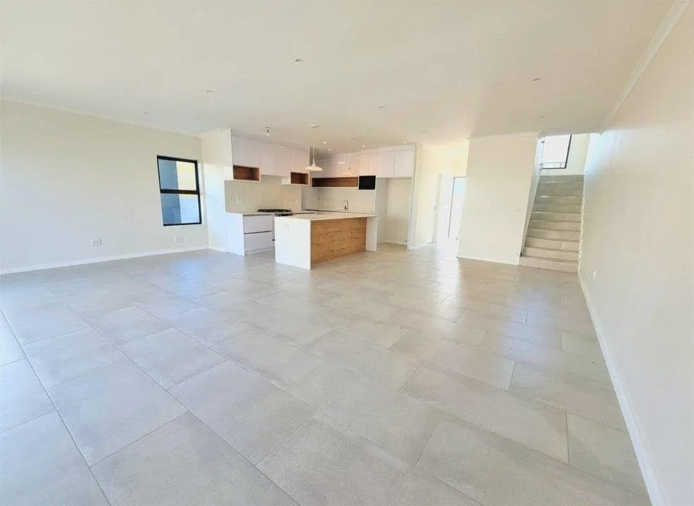 4 Bedroom House for sale in Sandown