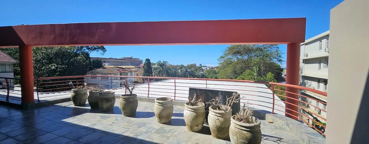 3 Bedroom Apartment / flat to rent in Musgrave