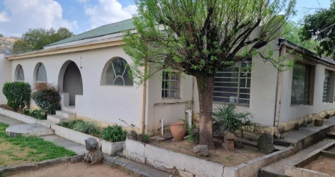 5 Bedroom House for sale in Ladybrand
