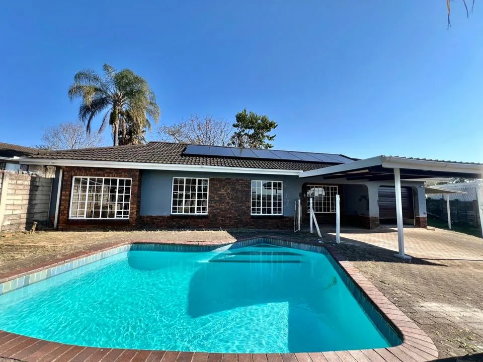 3 Bedroom House to rent in Lincoln Meade