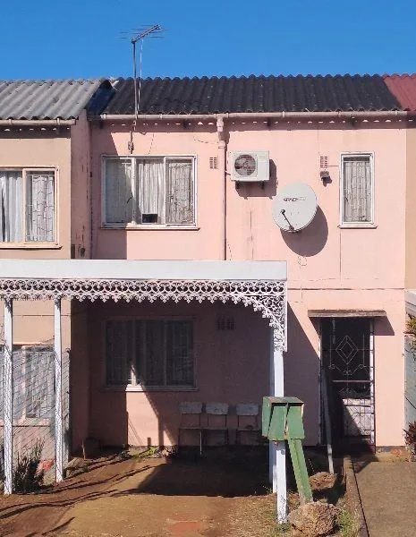 2 Bedroom House for sale in Sunford