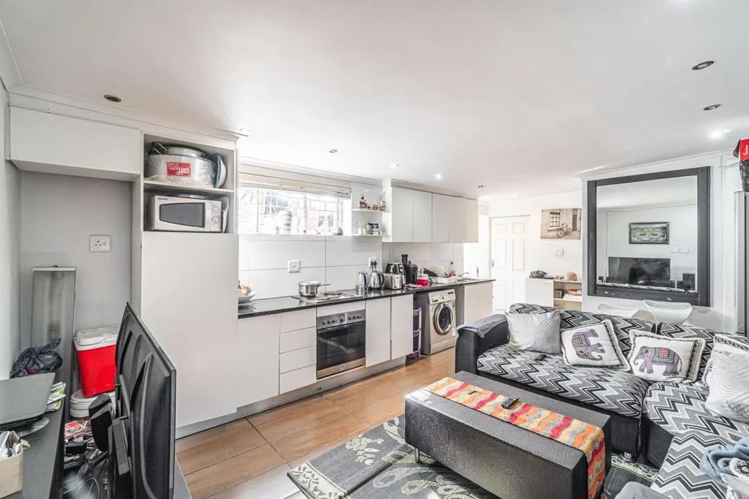4 Bedroom House for sale in Brooklyn