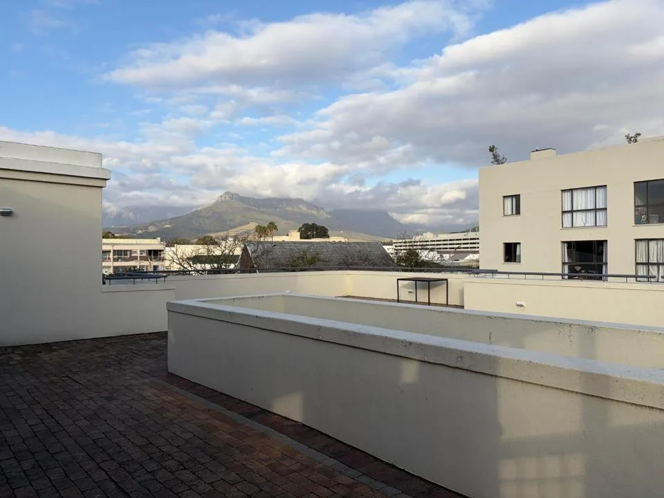 2 Bedroom Apartment / flat for sale in Stellenbosch Central