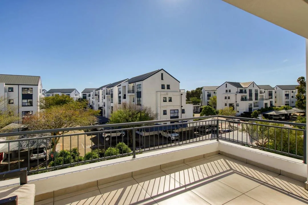 2 Bedroom Apartment / flat for sale in De Velde
