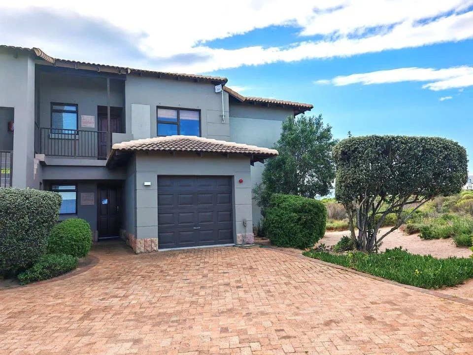 2 Bedroom Apartment / flat for sale in Langebaan Country Estate