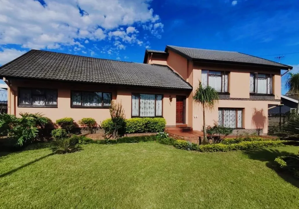 3 Bedroom House for sale in Mountain Rise