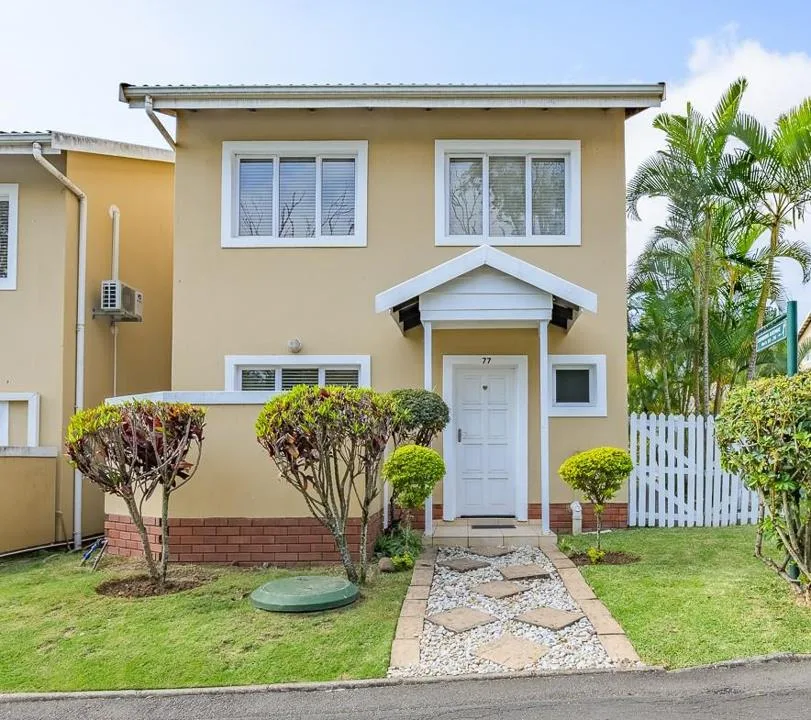 3 Bedroom Townhouse for sale in Mount Edgecombe