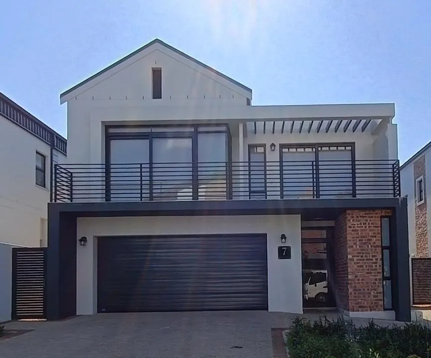 3 Bedroom House for sale in Paarl Central