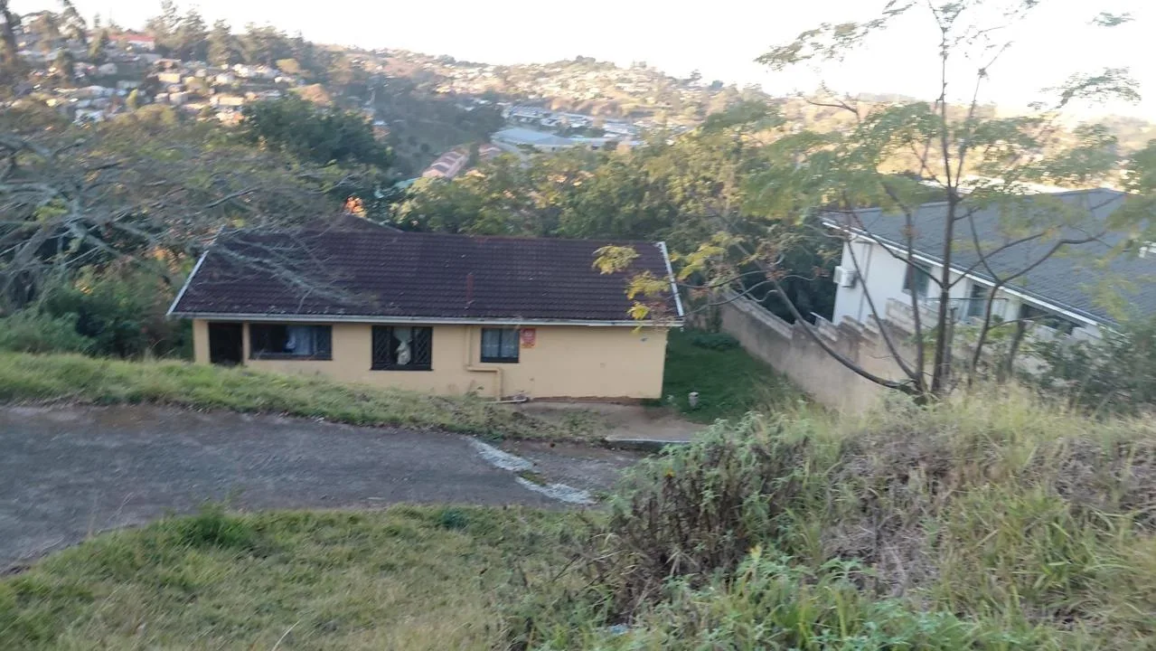 3 Bedroom House for sale in Umzinto