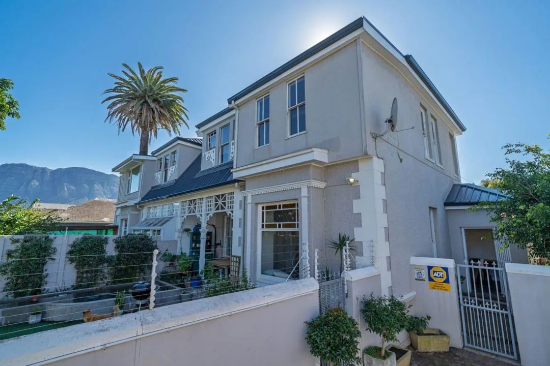2 Bedroom Apartment / flat for sale in Claremont