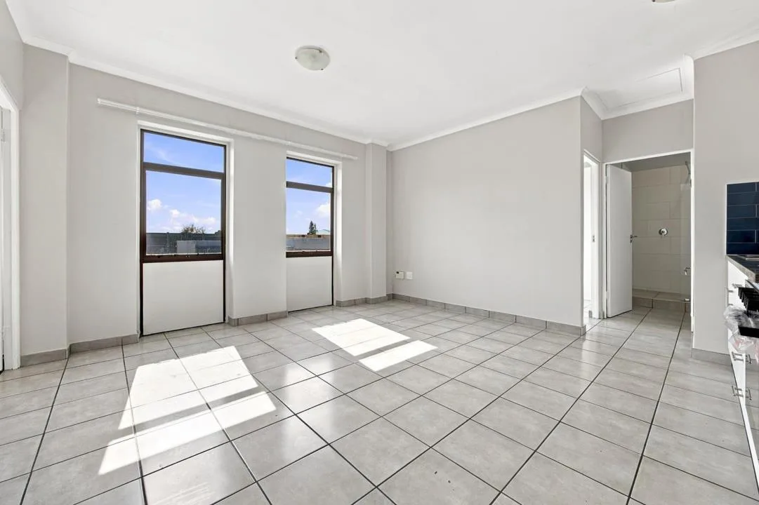 2 Bedroom Apartment / flat for sale in Esterville
