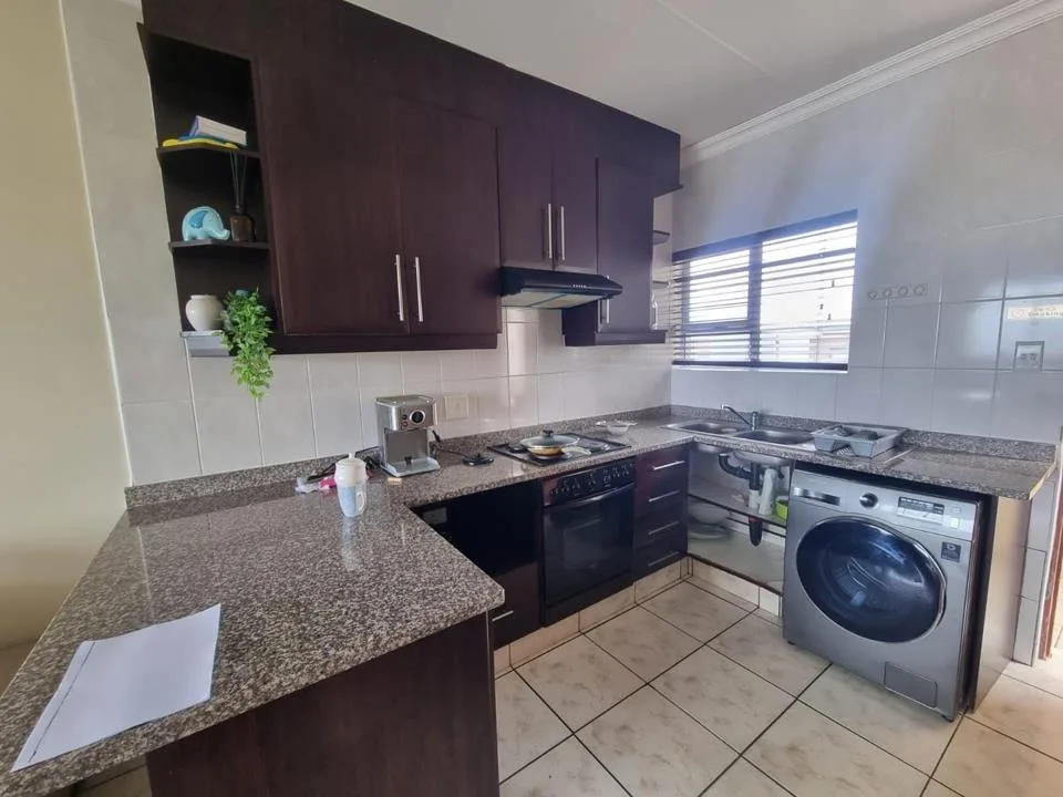 2 Bedroom Apartment / flat for sale in Manaba Beach