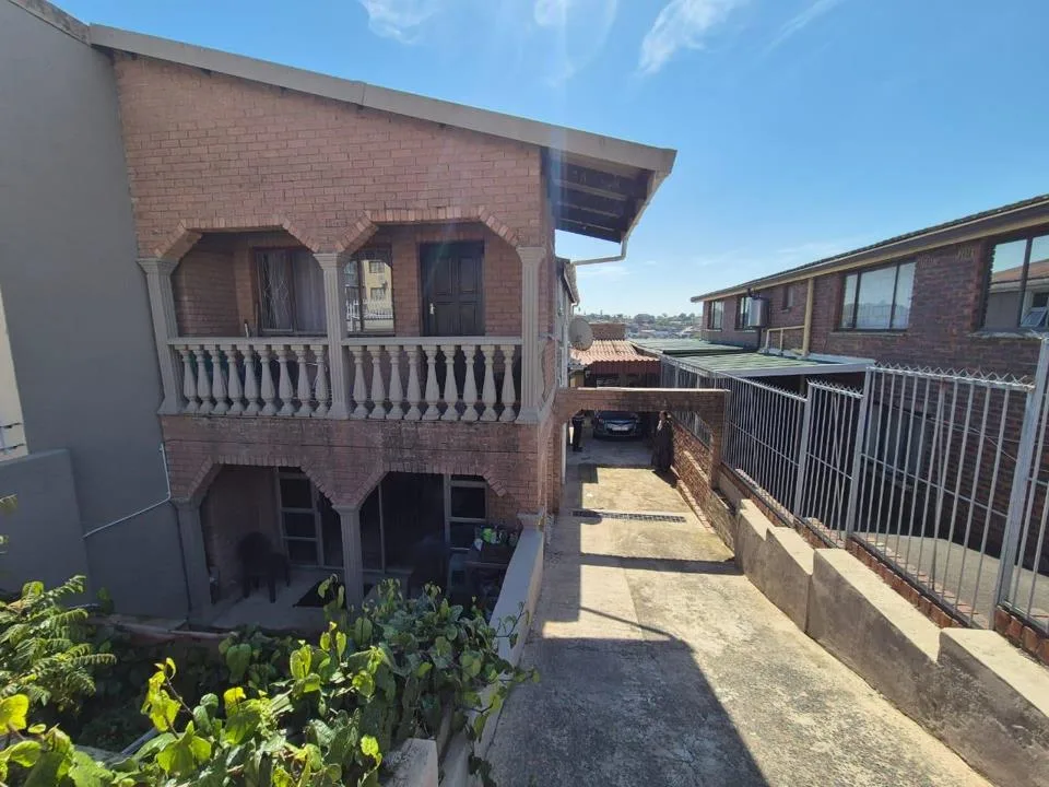 3 Bedroom House for sale in Montford