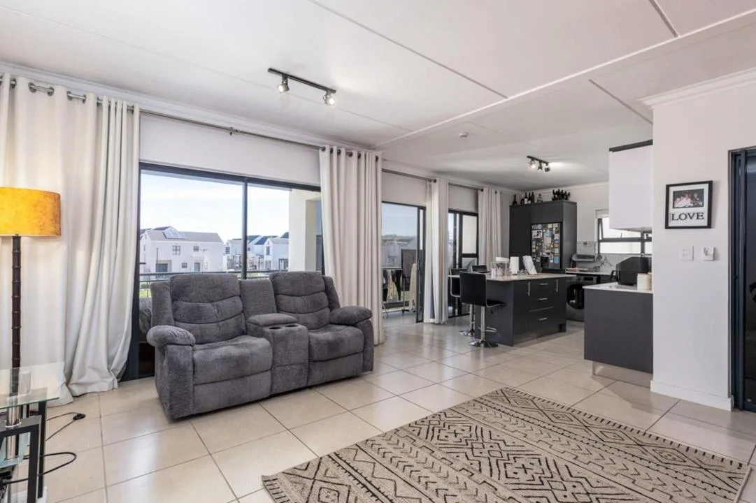 3 Bedroom Apartment / flat for sale in The Huntsman