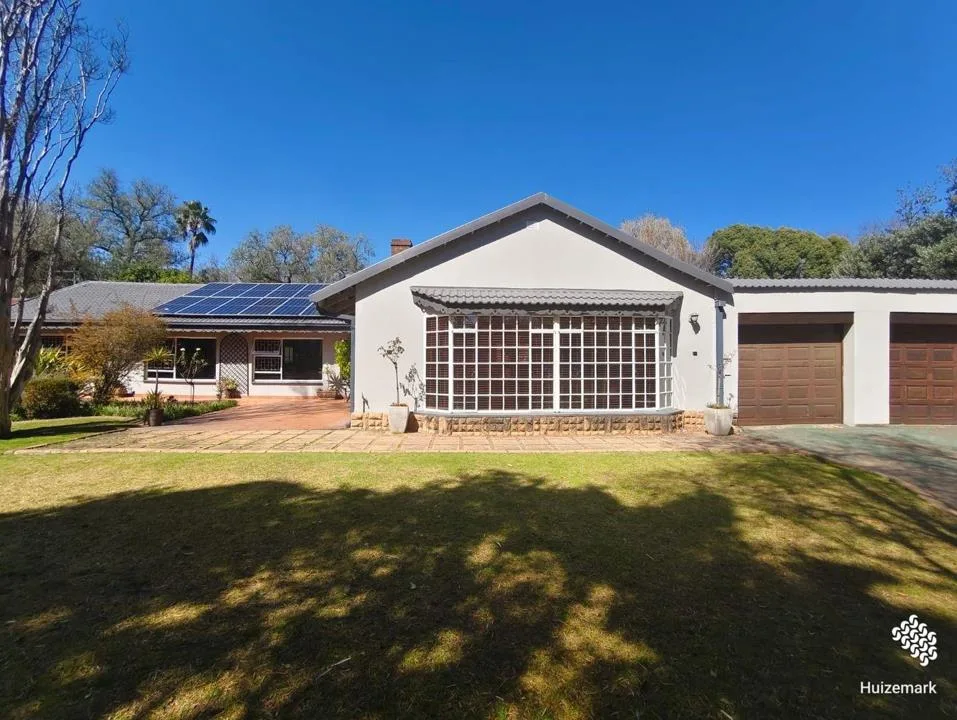 4 Bedroom House for sale in Sasolburg Ext 23