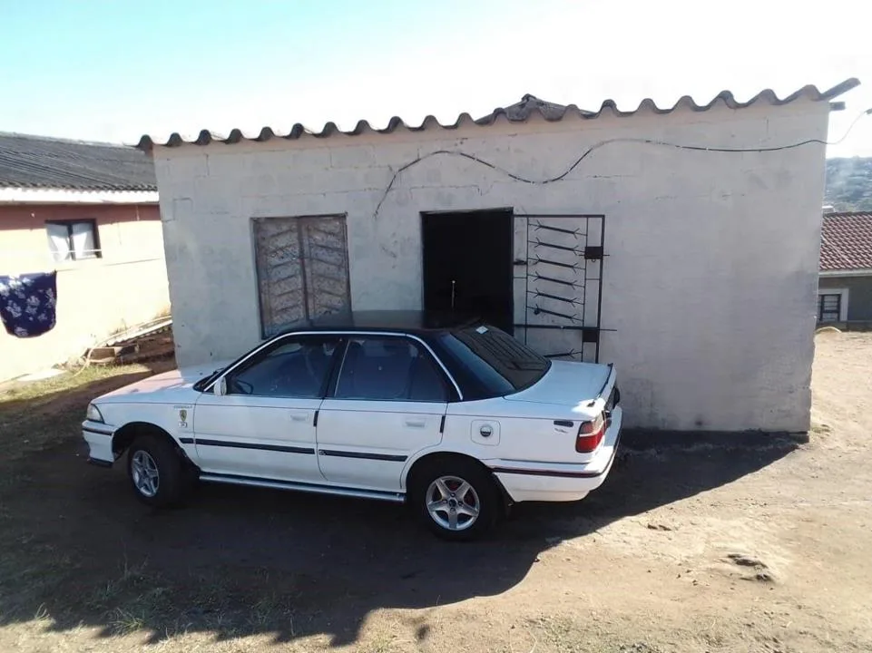 2 Bedroom House for sale in Lovu