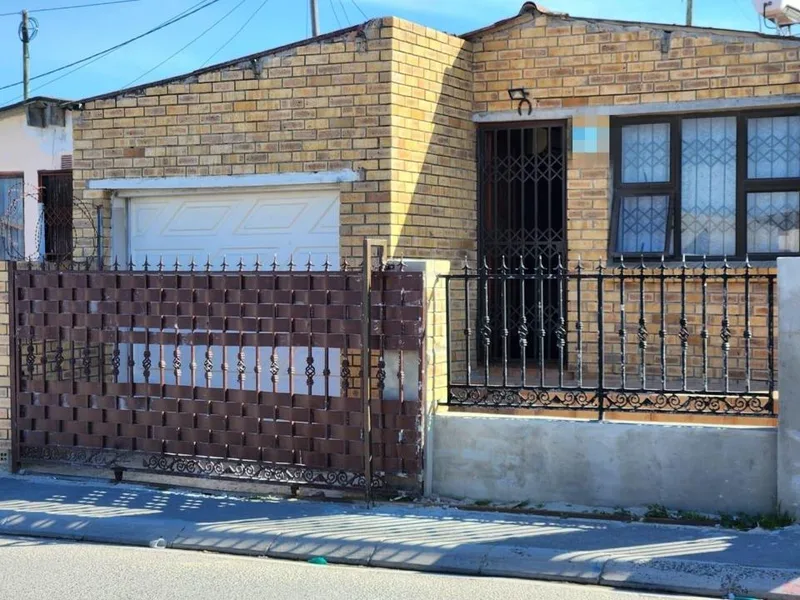 2 Bedroom House for sale in Kuyasa