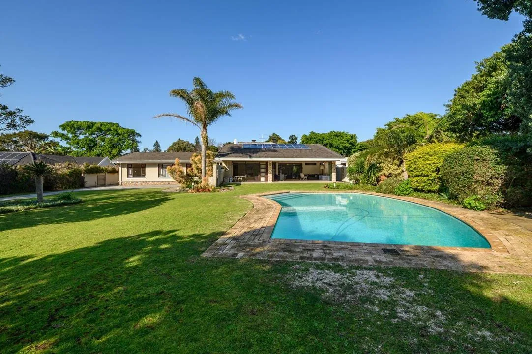 4 Bedroom House for sale in Walmer