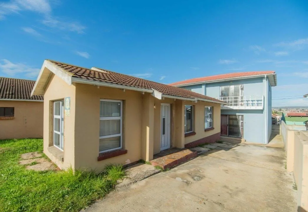 3 Bedroom House for sale in Kwamagxaki