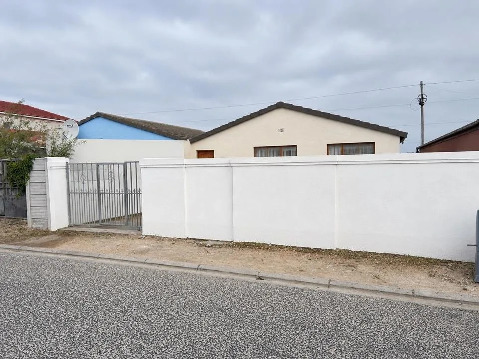 3 Bedroom House for sale in Graceland