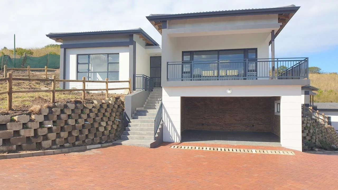 3 Bedroom Townhouse for sale in Palm Lakes Estate